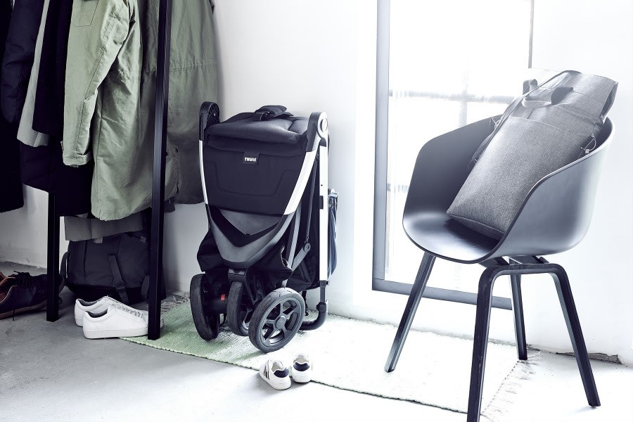 COCHE THULE SPRING