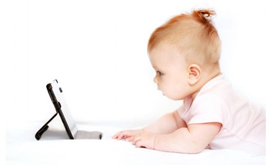 Efectos tecnología en bebés