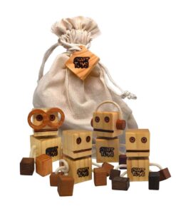 Set 4 WoodFriend natural Craft Toys